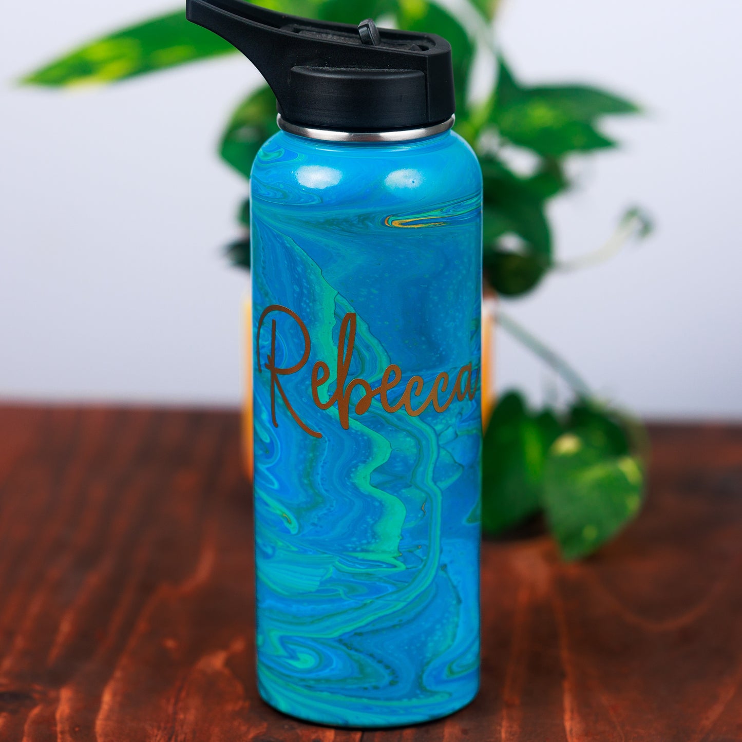 Water Bottle 1.1L Insulated with Flip Straw and Handle