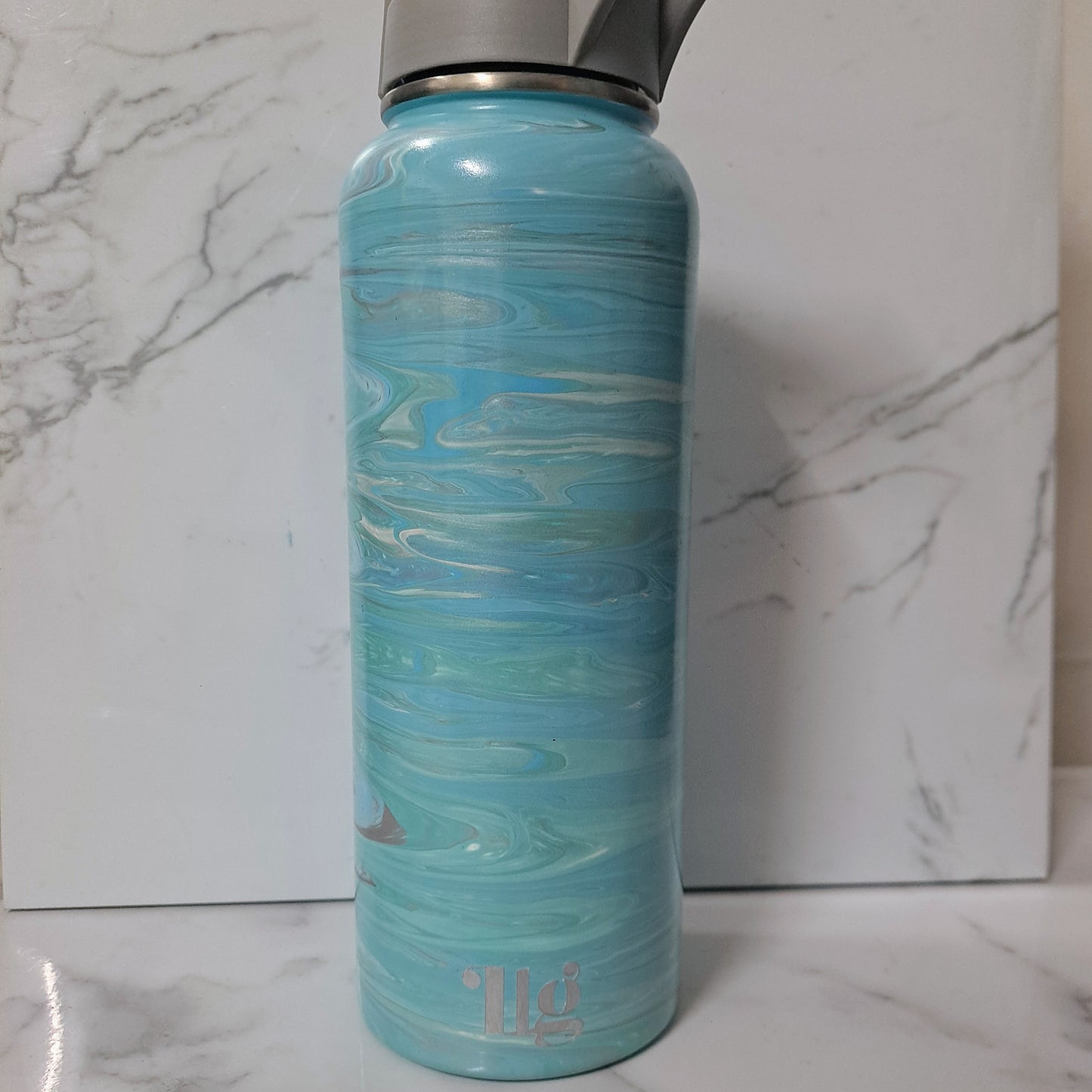 Water Bottle 1.1L Insulated with Flip Straw and Handle