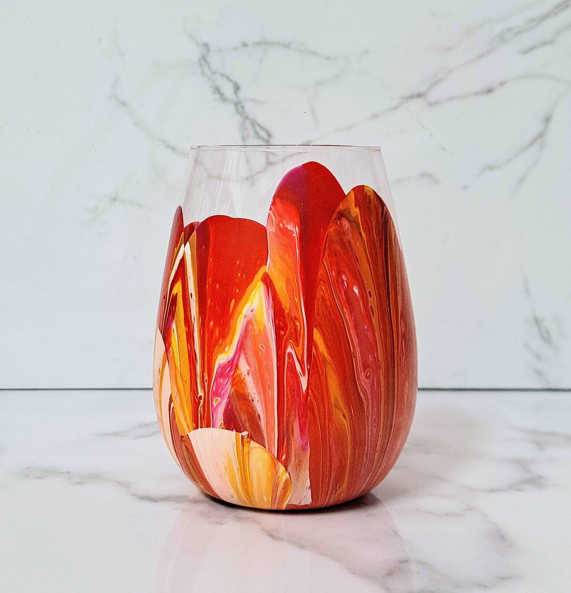 https://lillylovesgifts.com.au/cdn/shop/files/stemless-wine-glass-limited-colours-lilly-loves-gifts-sunrise-red-and-yellow-833279-_1.jpg?v=1697863112&width=1946